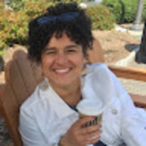 Meet your Posher, Adriana